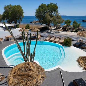 Nissia Beach Apartments & Suites